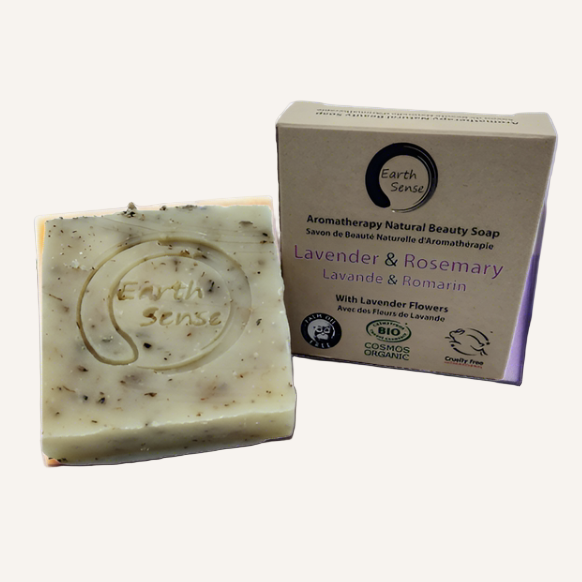 Savon naturel à la lavande et romarin avec emballage écoresponsable